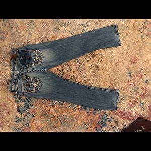 Buckle jeans